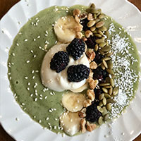 green smoothie bowl