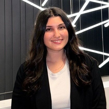 Elizabeth Pozin